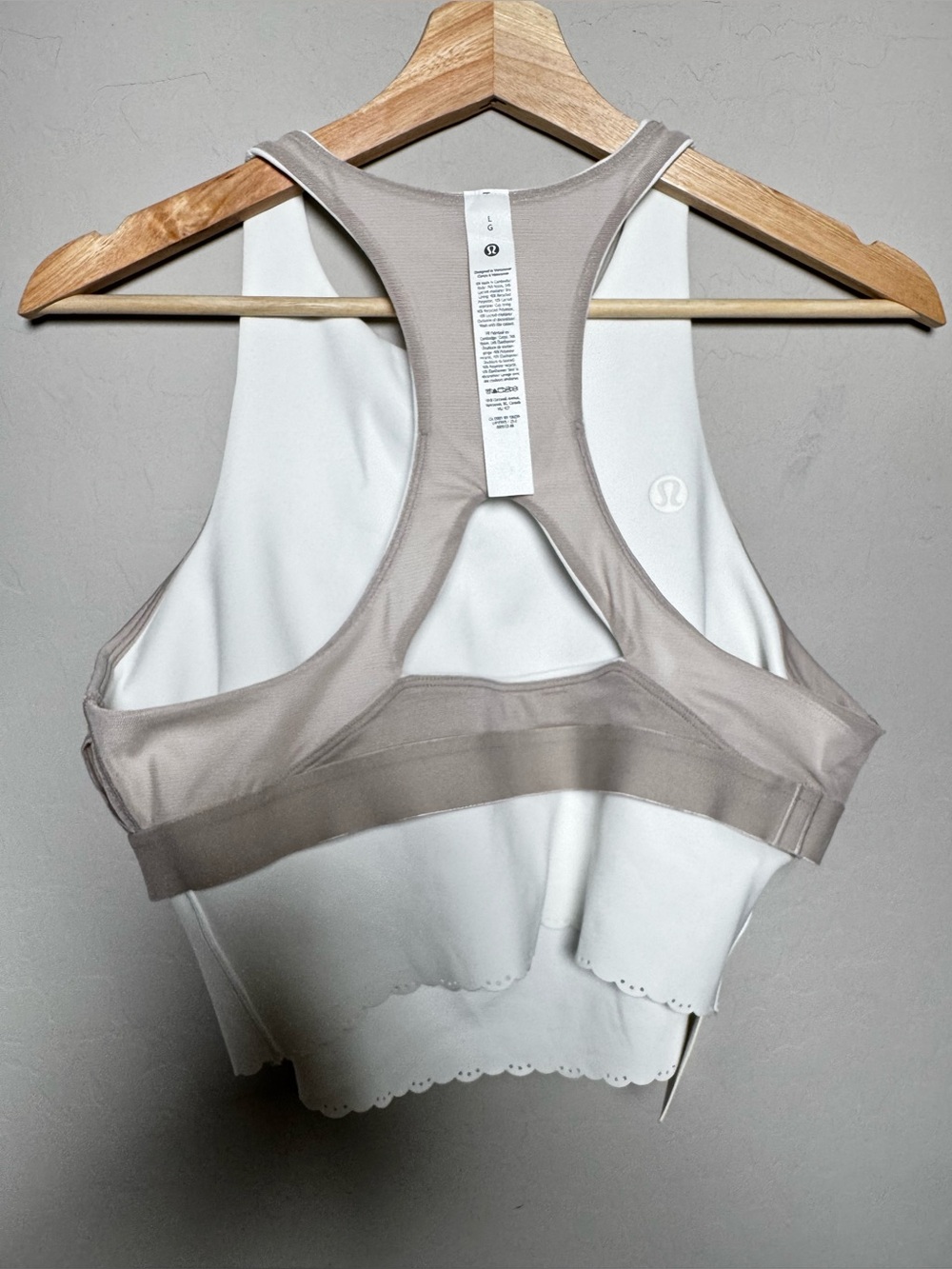 Lululemon Scallop-Hem High-Neck Tennis Tank Top *Medium Support, B/C Cup
White - Picture 7 of 11